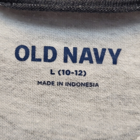 Old Navy Kids Camouflage Gray and Green Short Sleeve Tee - Size L (10-12) - Picture 3 of 3